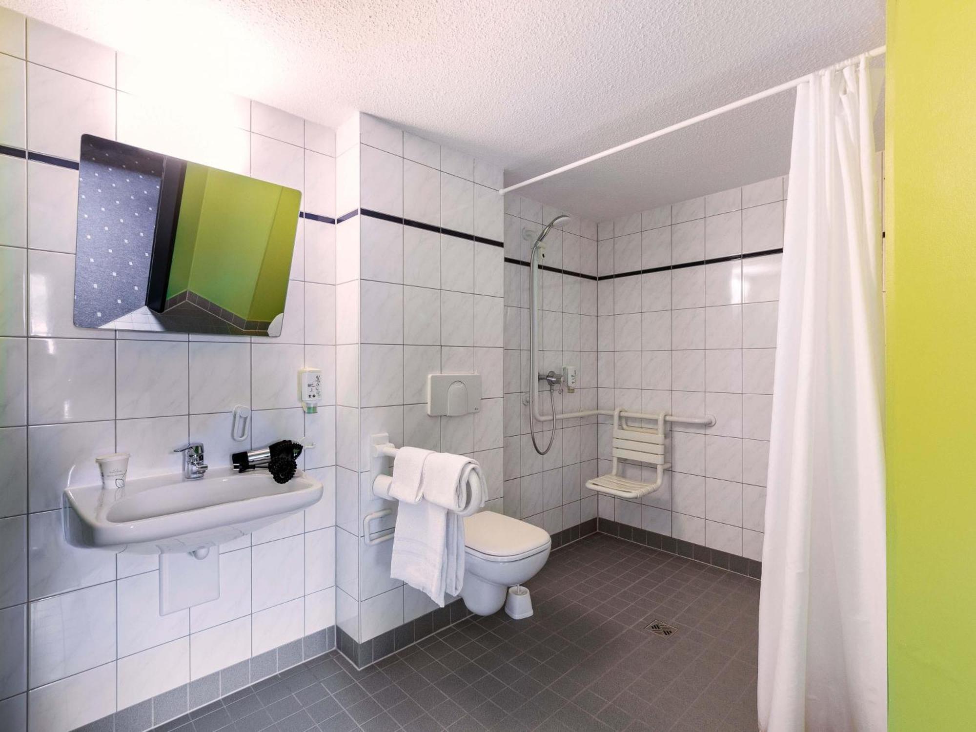 B&B Hotel Bochum-ヘルネ エクステリア 写真