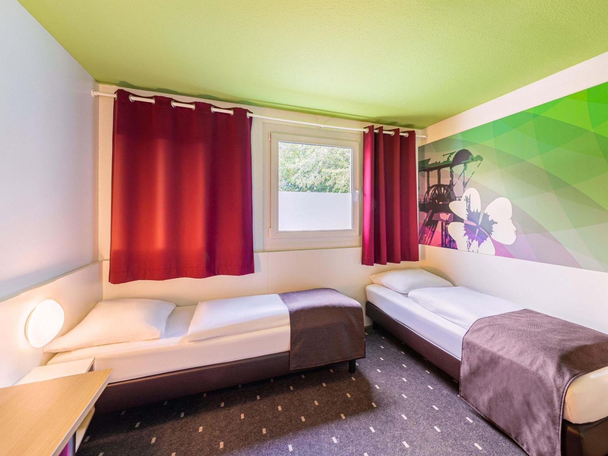 B&B Hotel Bochum-ヘルネ エクステリア 写真