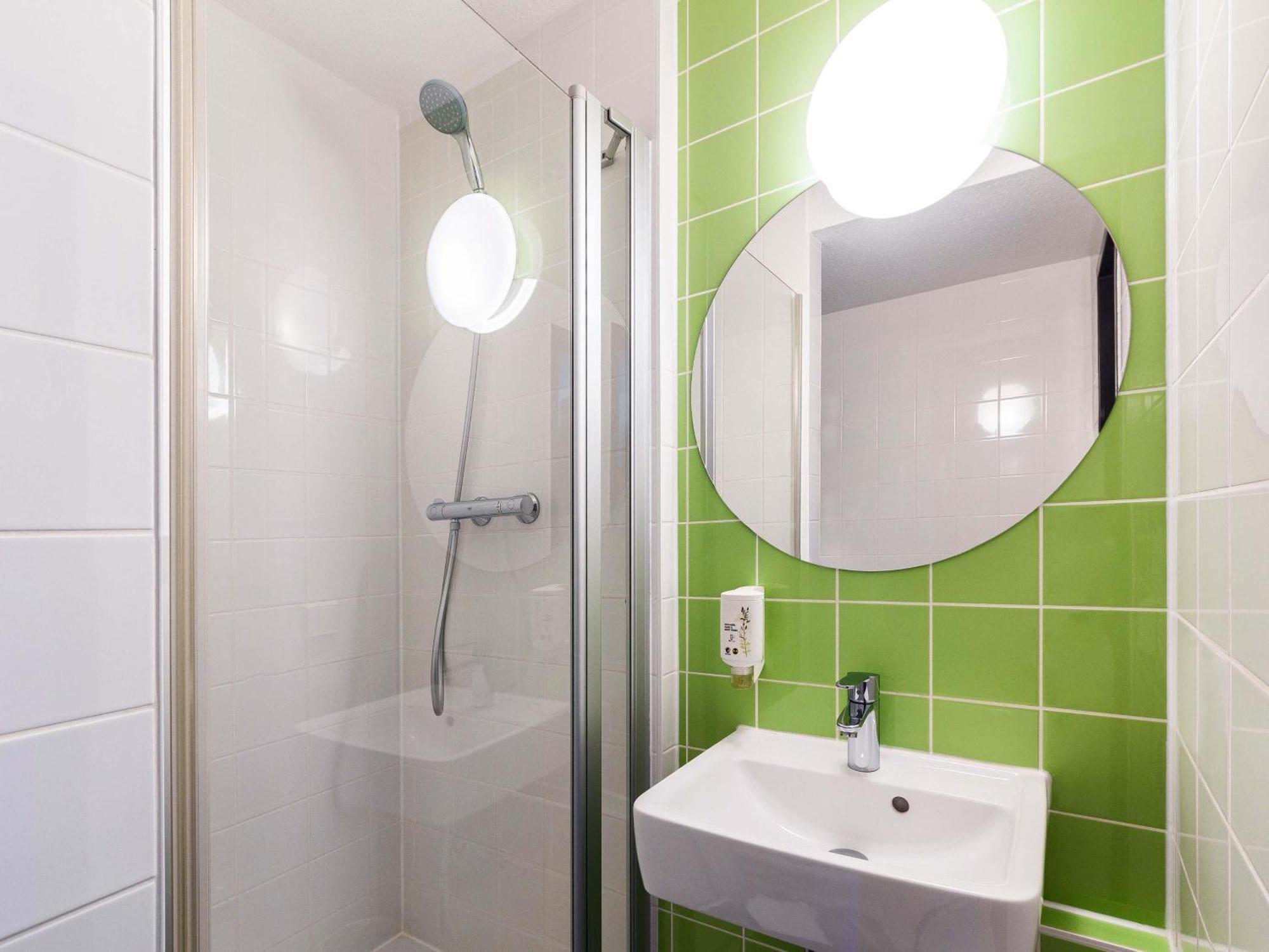 B&B Hotel Bochum-ヘルネ エクステリア 写真