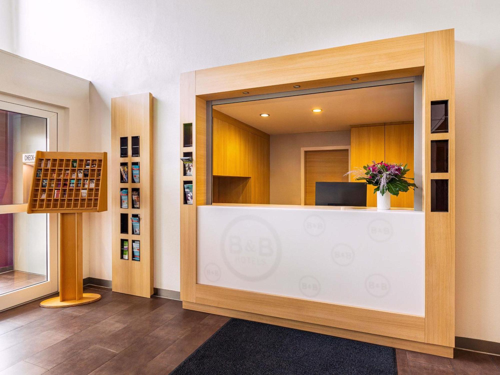 B&B Hotel Bochum-ヘルネ エクステリア 写真