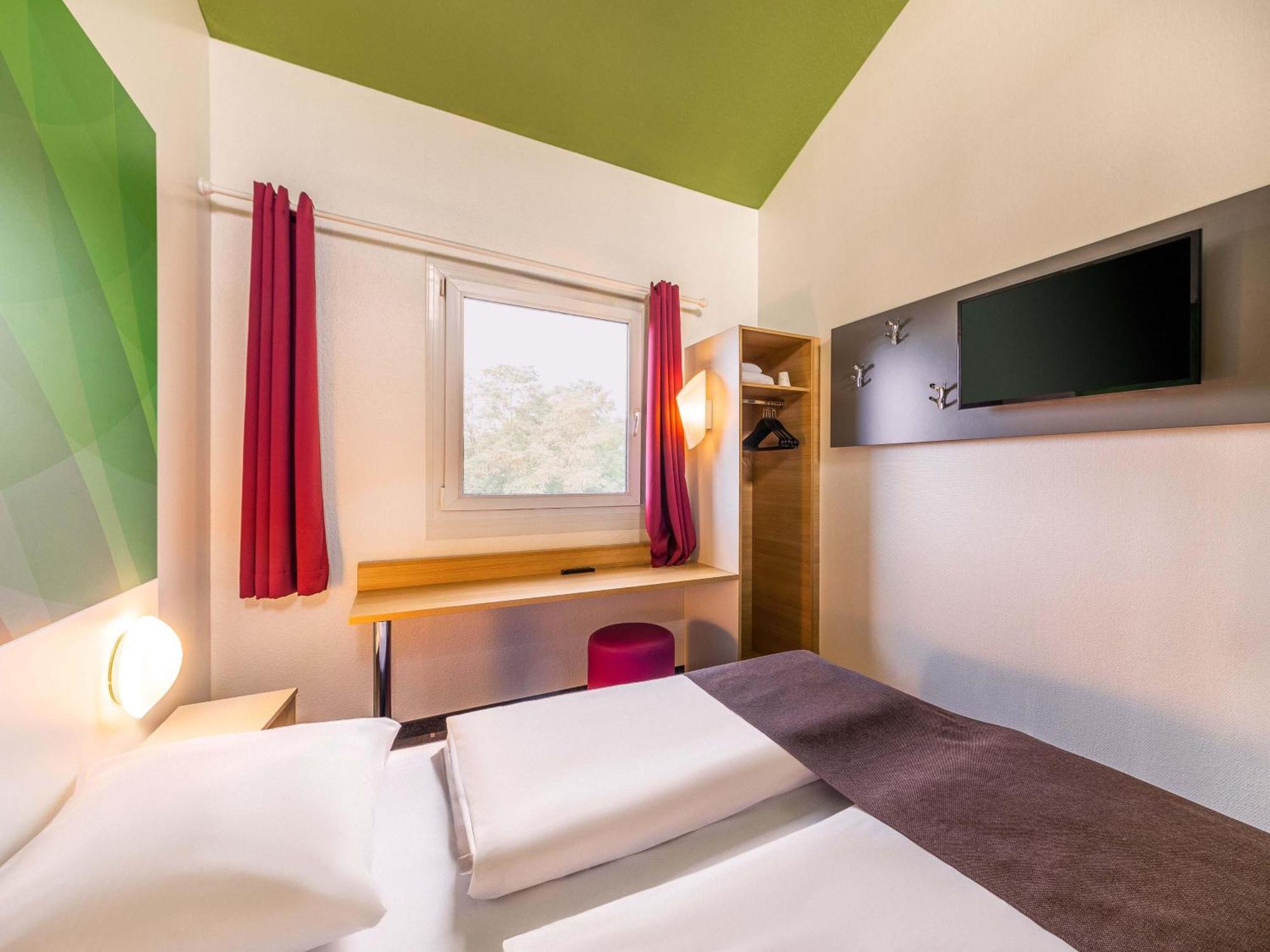 B&B Hotel Bochum-ヘルネ エクステリア 写真